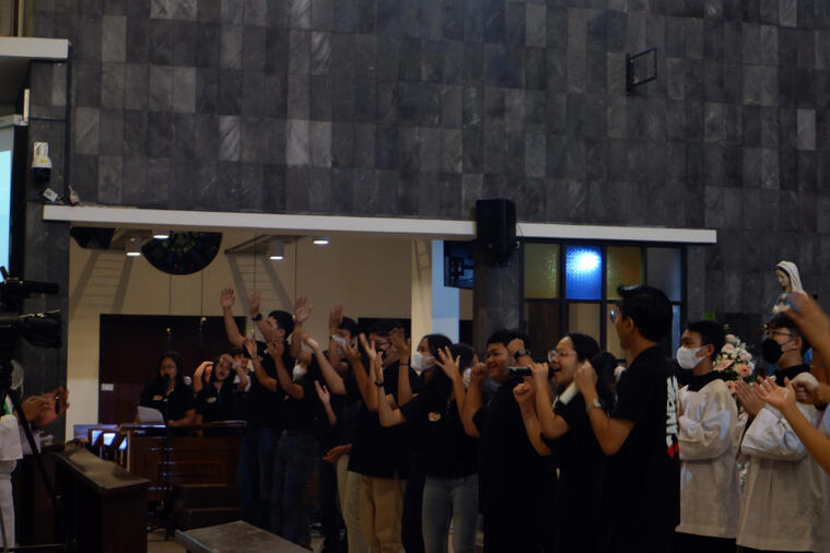 MISA EKM BONGSARI X LOYOLA